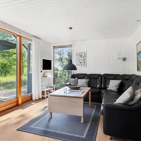 Дом отдыха 4706-aakirkeby-sondre-landevej-58 Akirkeby