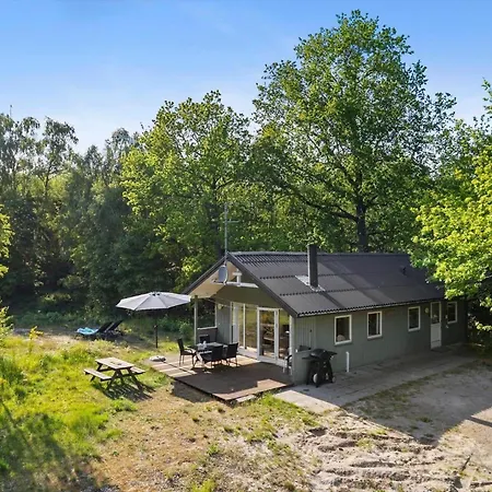 Feriehus 4706-aakirkeby-sondre-landevej-58 *